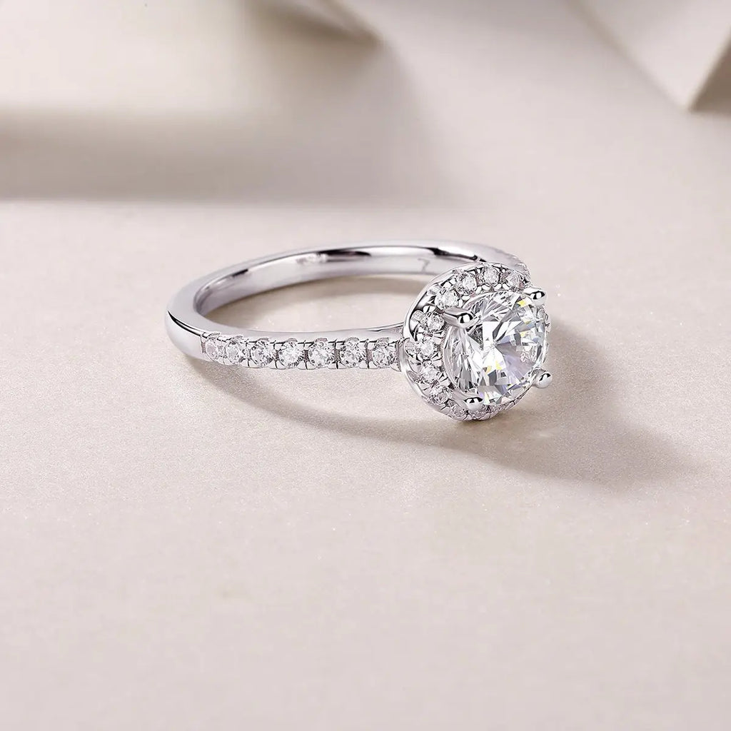 Elegance Pure: 1 Carat Moissanite Platinum Plated Ring Mohamed jewelry My Store