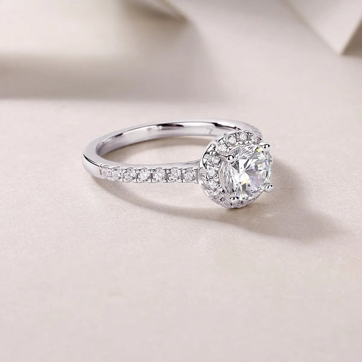 Elegance Pure: 1 Carat Moissanite Platinum Plated Ring Mohamed jewelry My Store