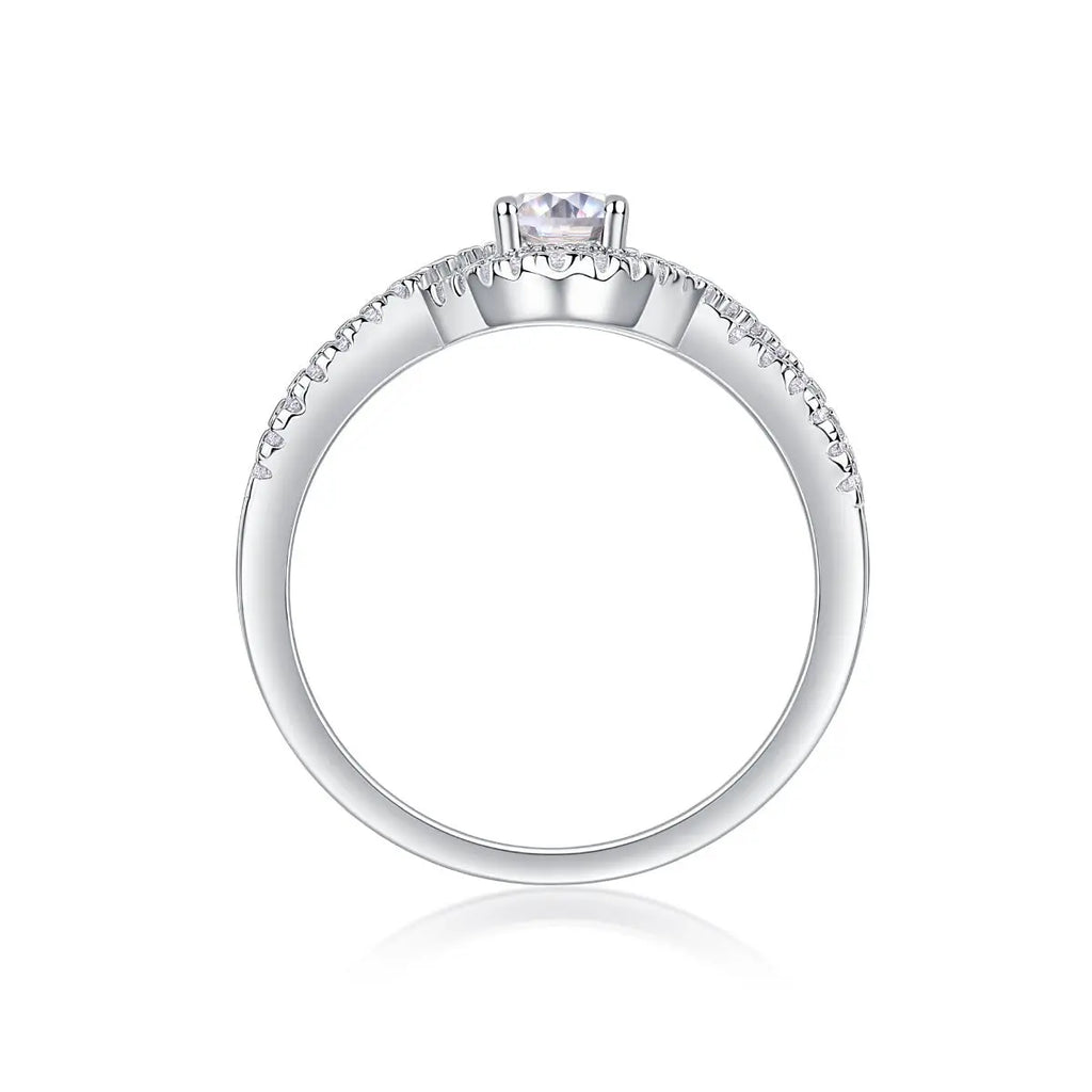 Elegant Moissanite Egg-Shaped Platinum-Plated Silver Ring Mohamed jewelry My Store