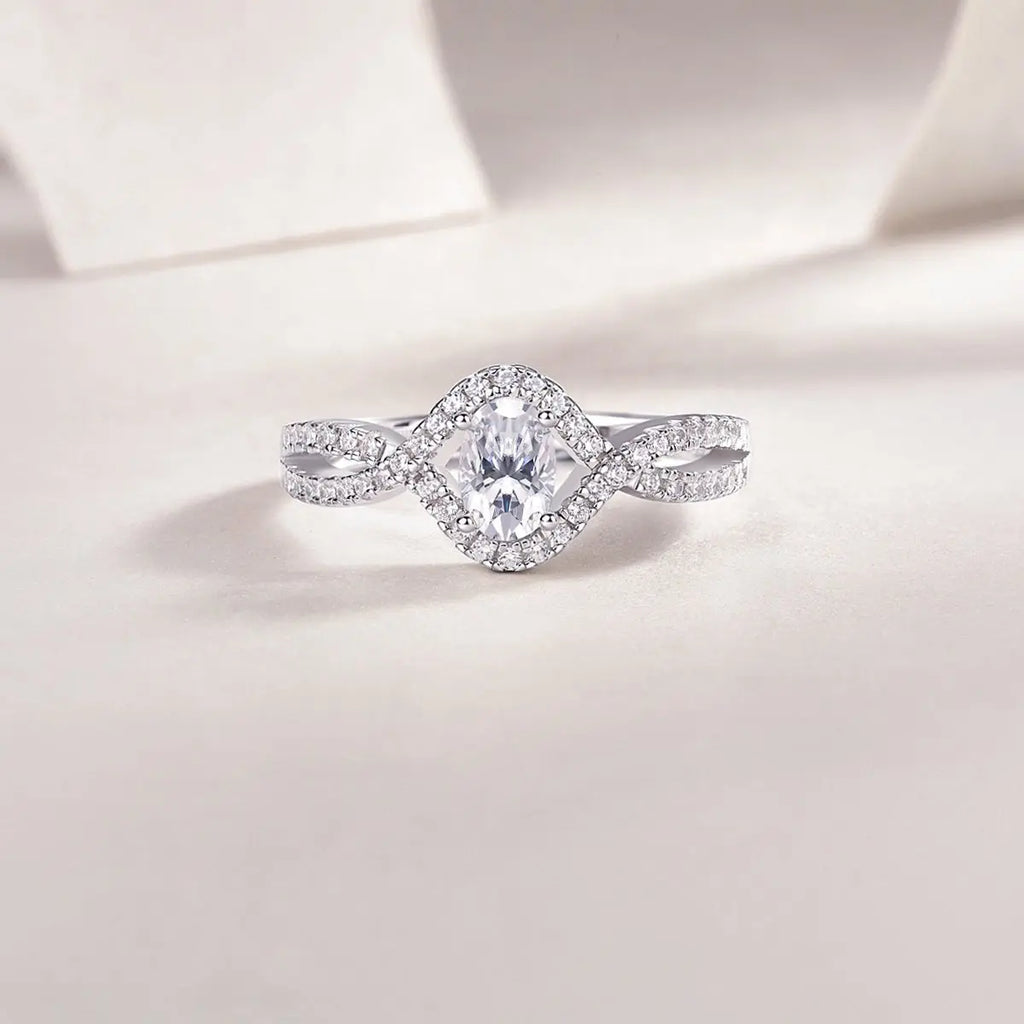 Elegant Moissanite Egg-Shaped Platinum-Plated Silver Ring Mohamed jewelry My Store