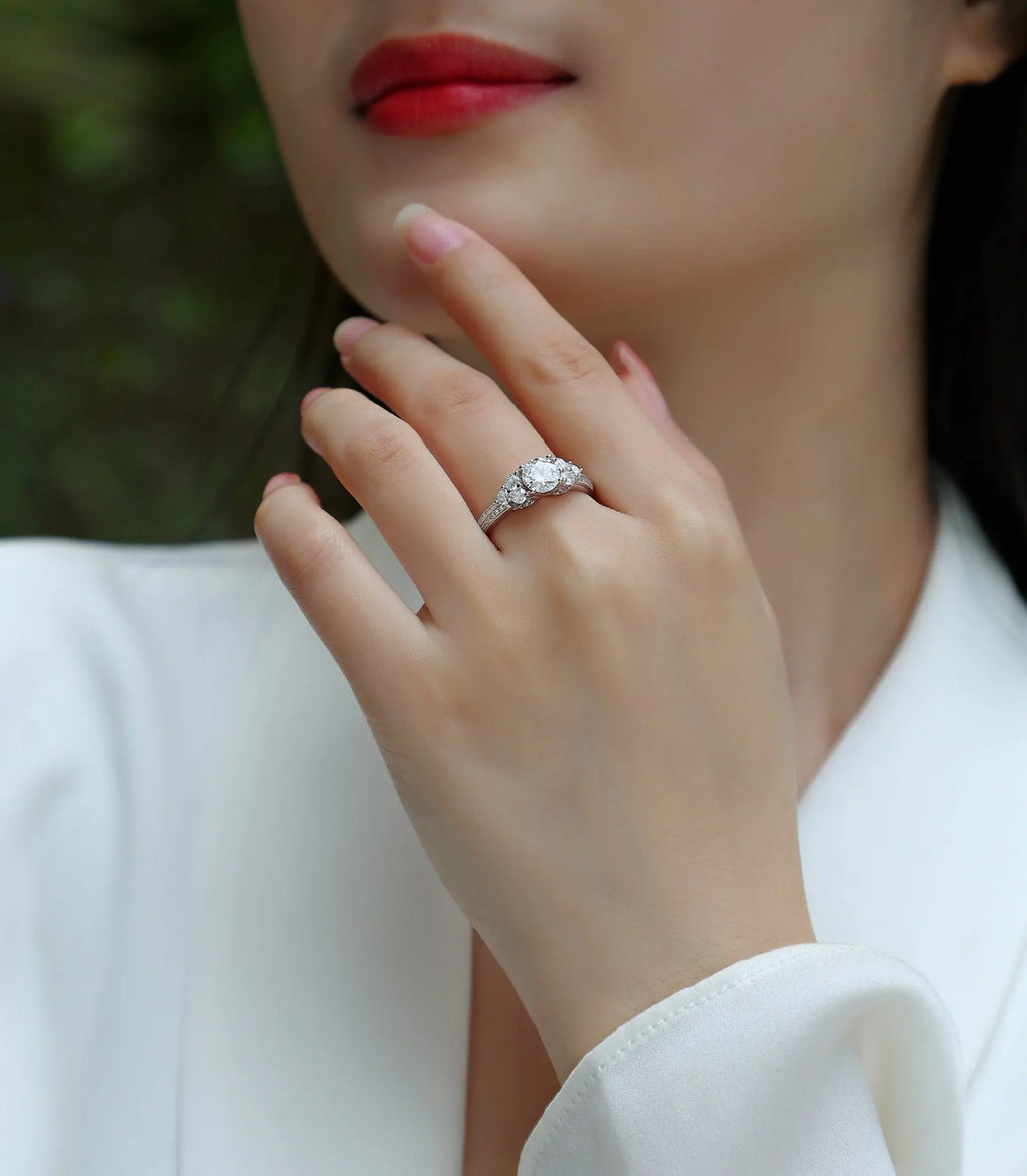 GRA-Certified 1-Carat Moissanite Ring in Platinum-Plated Silver
