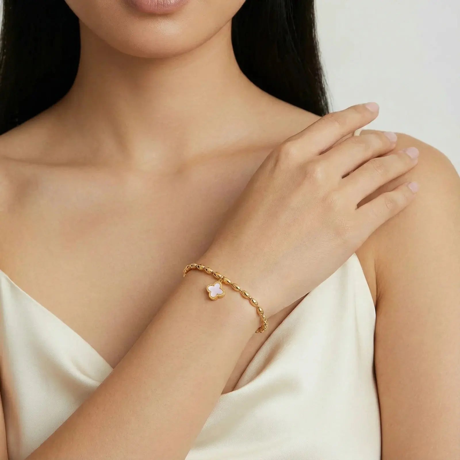 Lucky Radiance 18K Gold Mother of Pearl Charm Bracelet Mohamed jewelry My Store