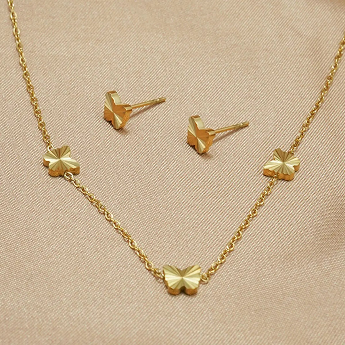 Lxalry Gold Stainless Steel Heart Jewelry Set For Women & Girls - Minimalist Cutout Necklace & Stud Earrings, Waterproof, Hypoallergenic, Tarnish-Free Mohamed jewelry My Store