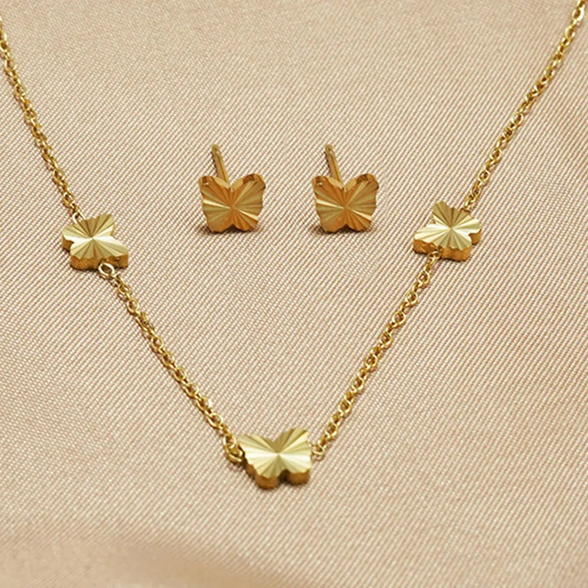Lxalry Gold Stainless Steel Heart Jewelry Set For Women & Girls - Minimalist Cutout Necklace & Stud Earrings, Waterproof, Hypoallergenic, Tarnish-Free Mohamed jewelry My Store