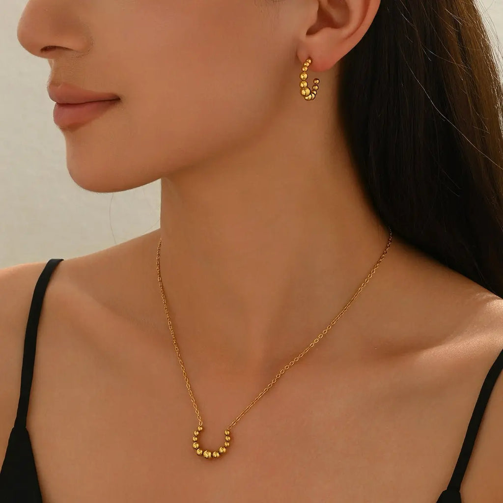 Lxalry Golden Jewelry Set - Crescent Pendant Necklace & Earrings, Minimalist Metal Accessories, Elegant Everyday Jewelry, Perfect For Black Outfits, Dainty Clavicle Chain Mohamed jewelry My Store