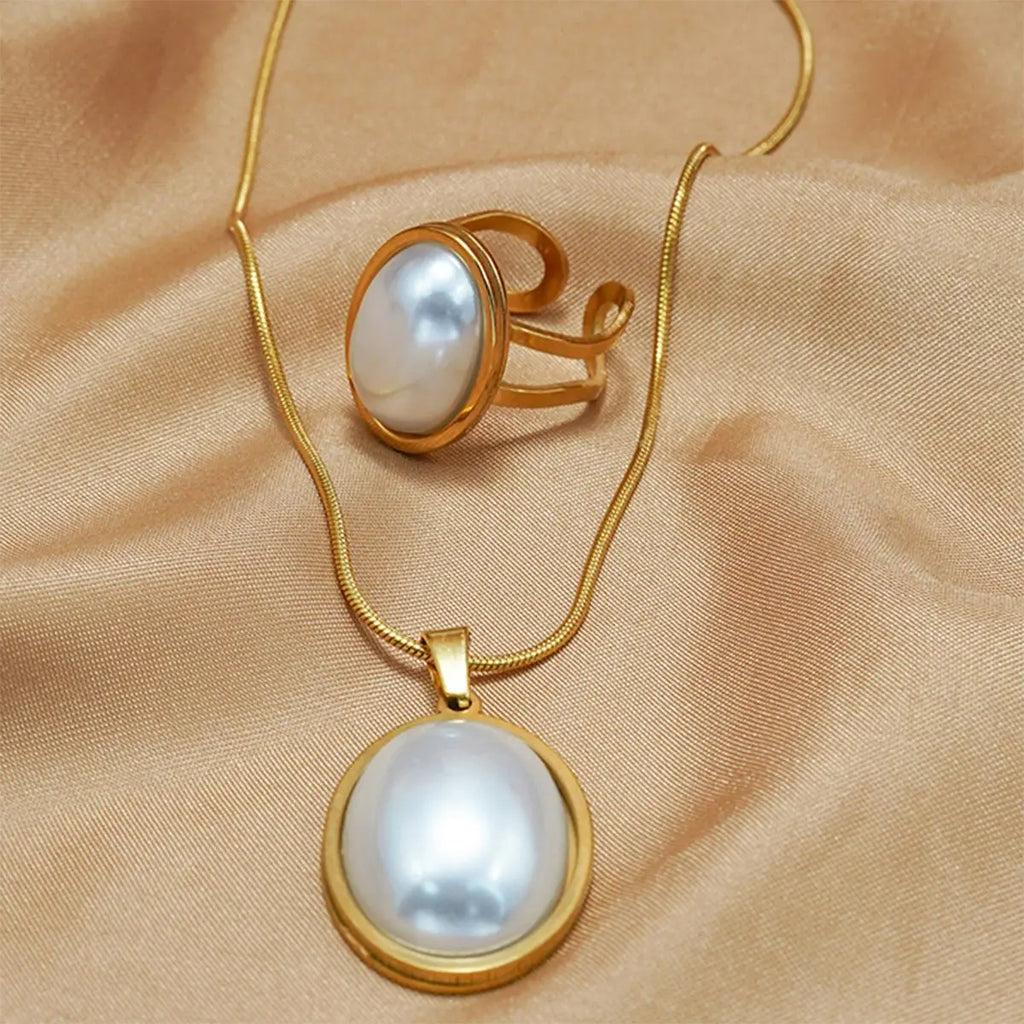 Lxalry Golden Jewelry Set - Elegant Necklace & Ring Combo With Oval Design, Metal Polished Finish Mohamed jewelry My Store